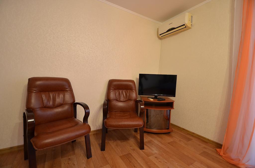Apartment On Navarynska นิโกลาเยฟ ภายนอก รูปภาพ